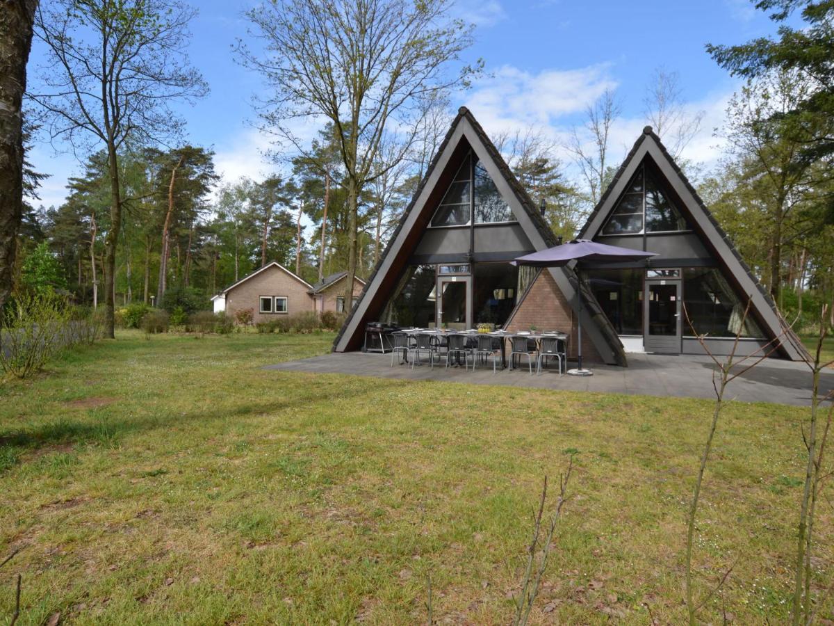 Holiday Home With Large Terrace Stramproy Exterior photo